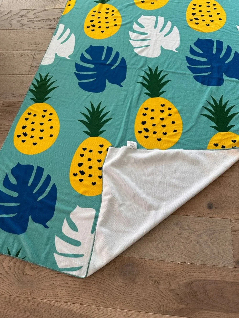Summer & Rose Pineapple Beach Towel
